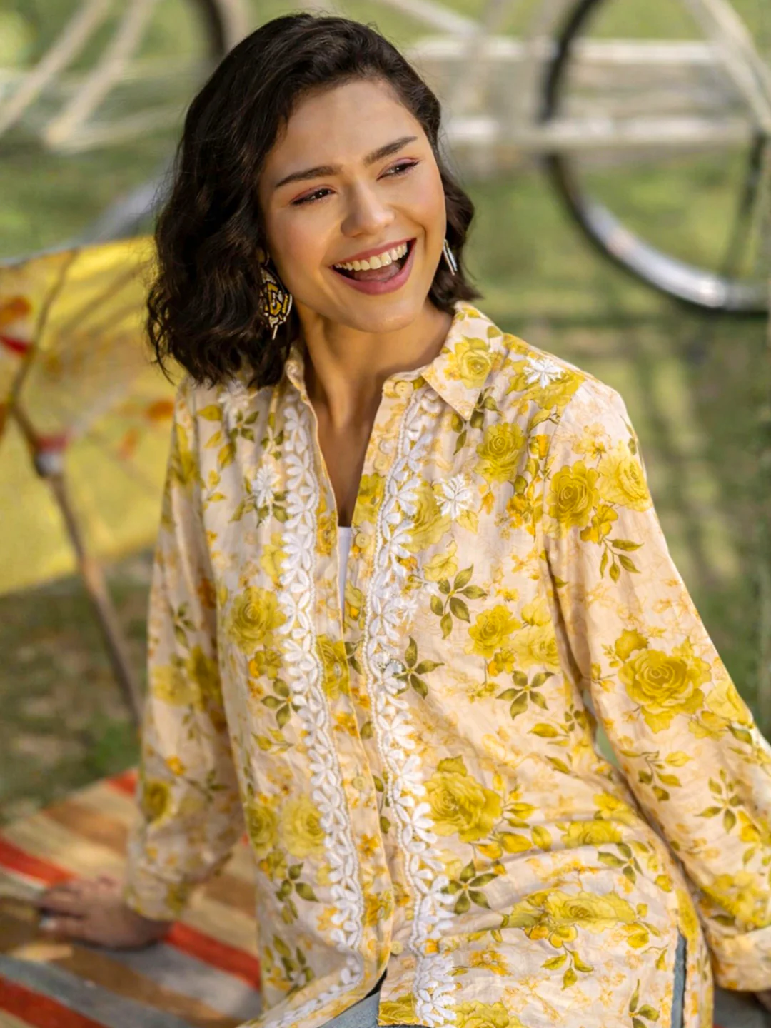 Ahana Mulmul Cotton Chikankari Shirt - Green - Image 2