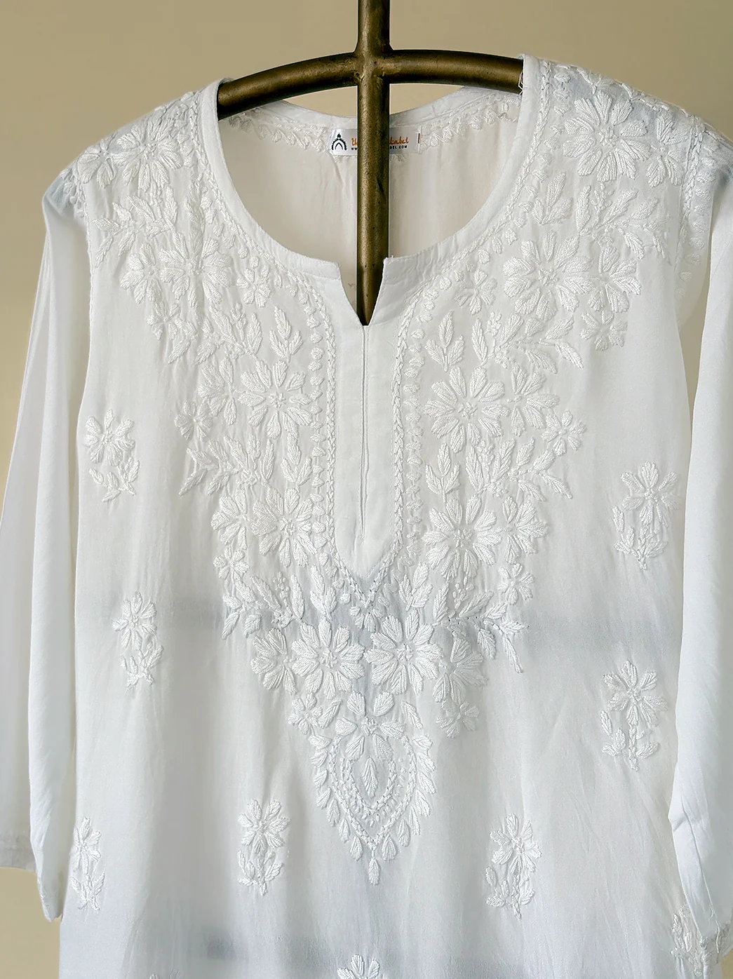 Anayra Rayon Chikankari Short Top - White - Image 2