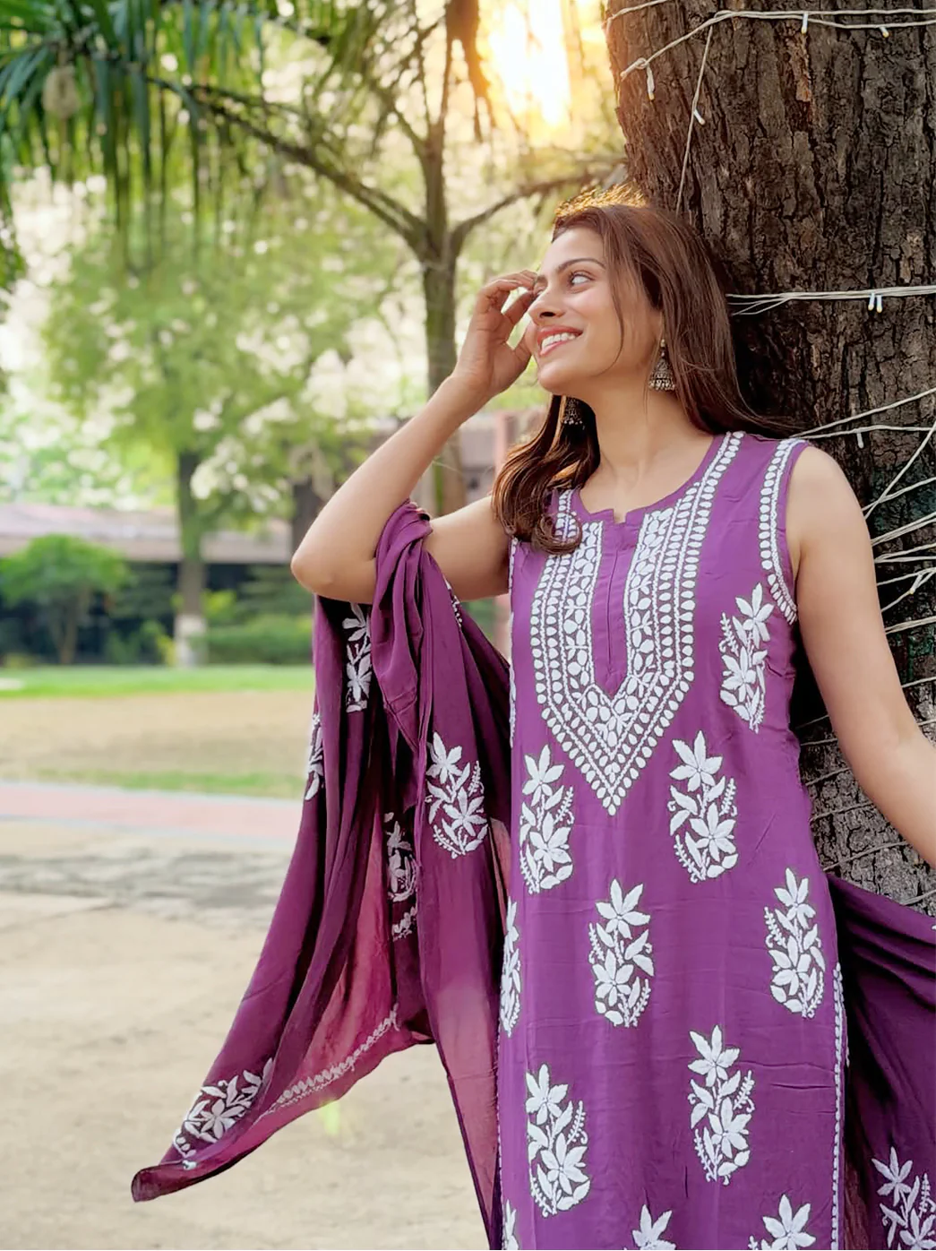 Ashvi Modal Chikankari Sleeveless Kurta Set with Dupatta - Mauve - Image 3