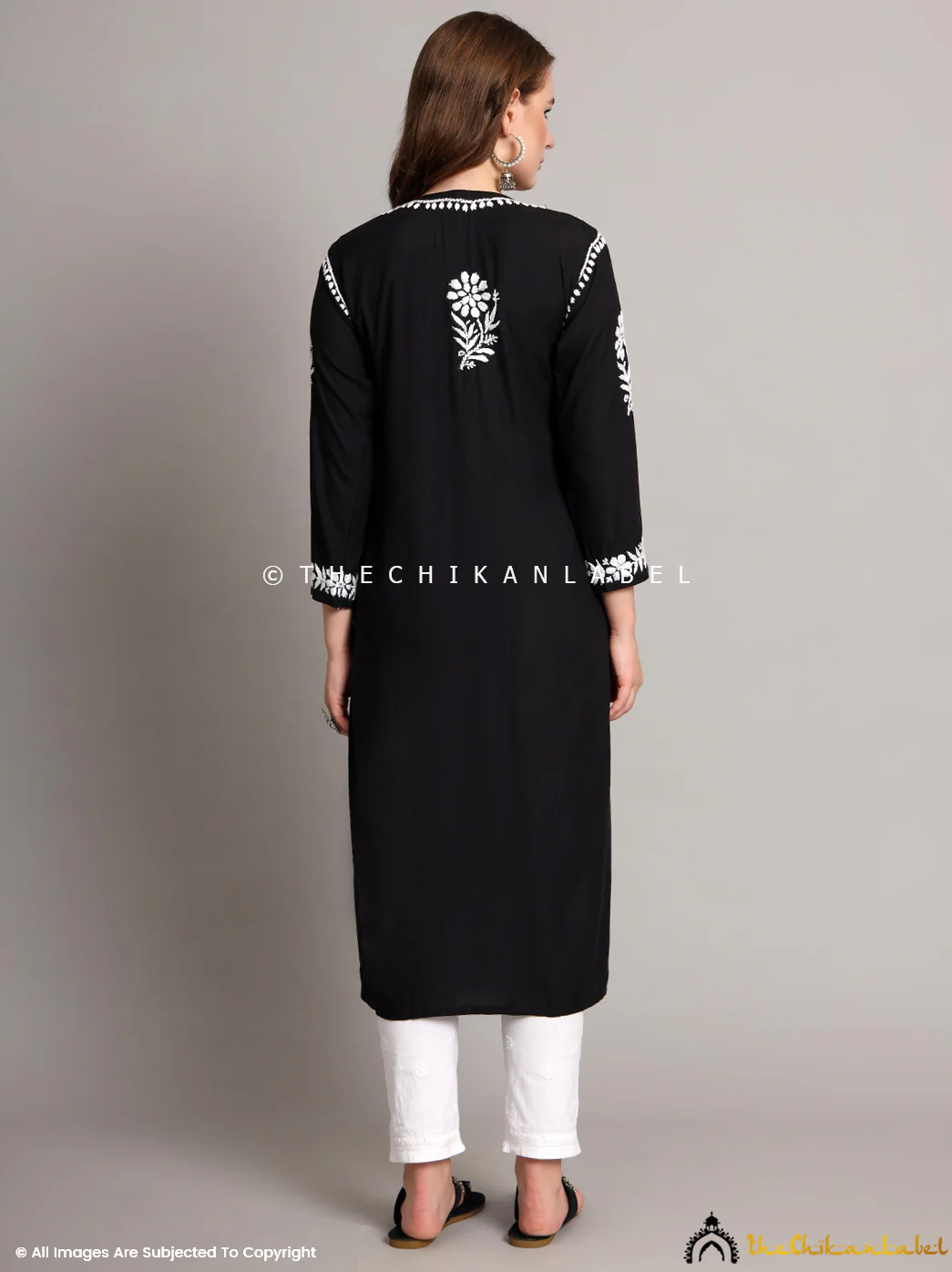Avneet Kaur Black Aafiyat Modal Chikankari Straight Kurti - Image 4