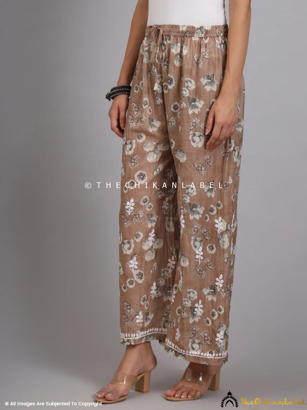 Afiya Mulmul Cotton Chikankari Kurta Set - Brown - Image 4