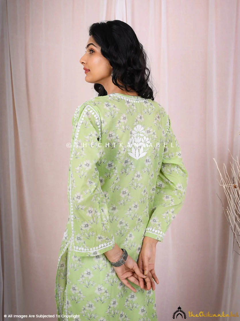 Arisha Mulmul Chikankari Printed Straight Kurti - Green - Image 3