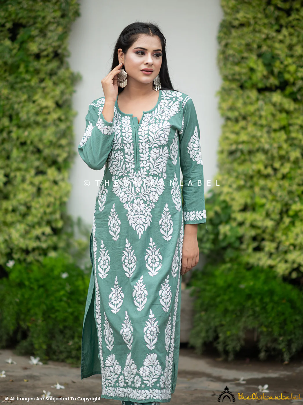 Ezna Modal Chikankari Kurta Set - Green - Image 2