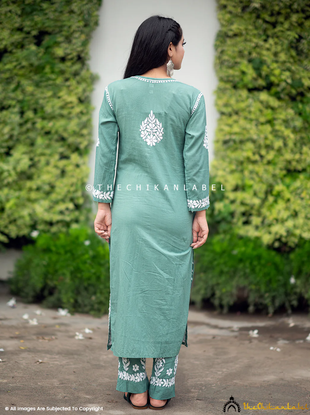 Ezna Modal Chikankari Kurta Set - Green - Image 3