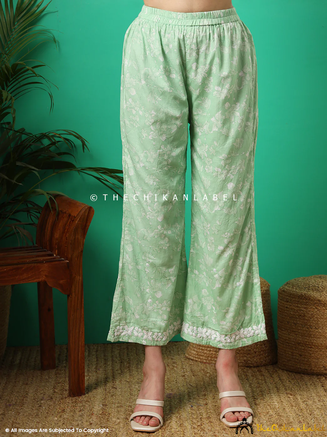 Fariha Cotton Chikankari Strappy Kurta Set - Green - Image 4