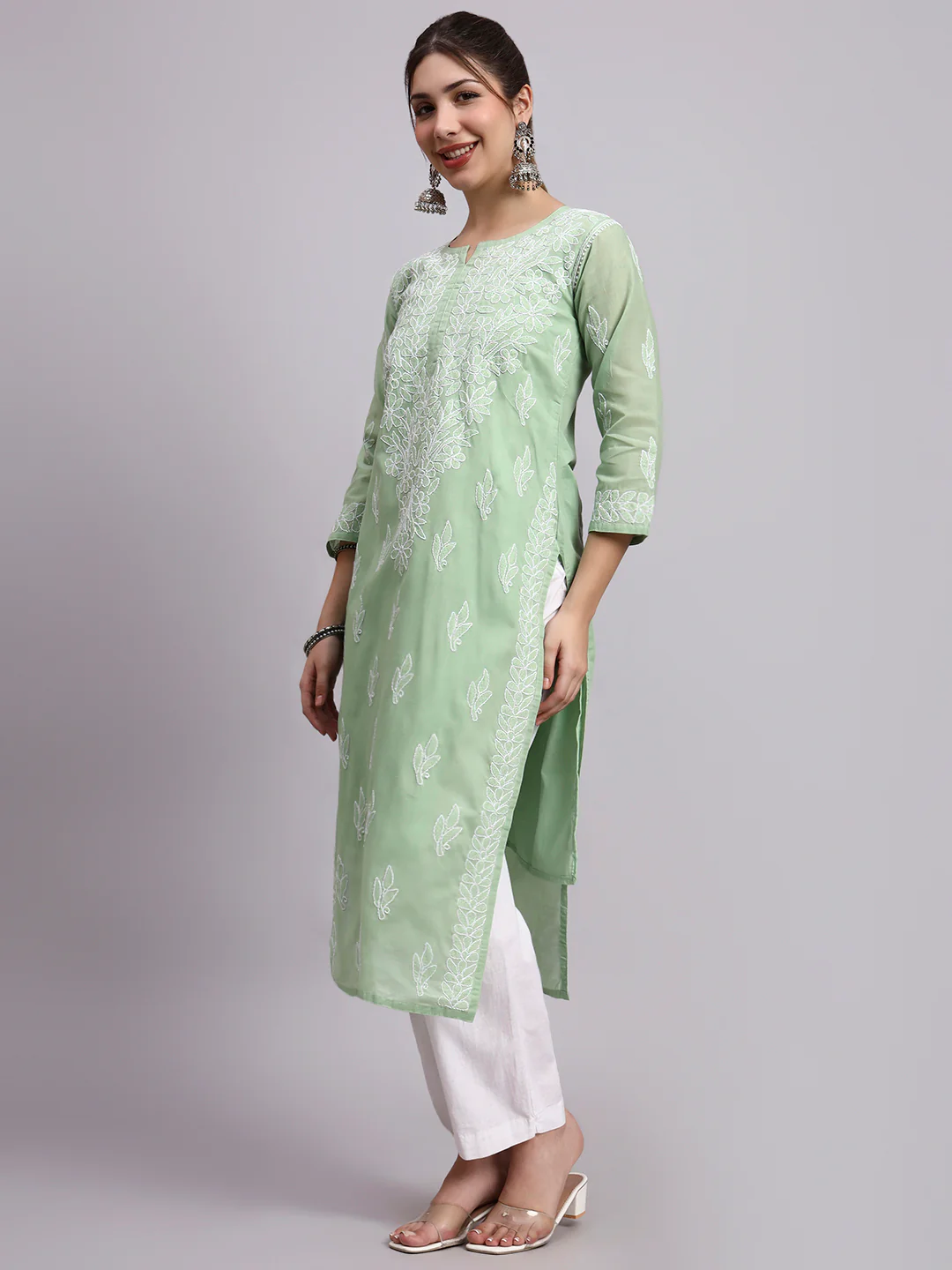 Green Layla Cotton Chikankari Straight Kurti with inner - Image 4