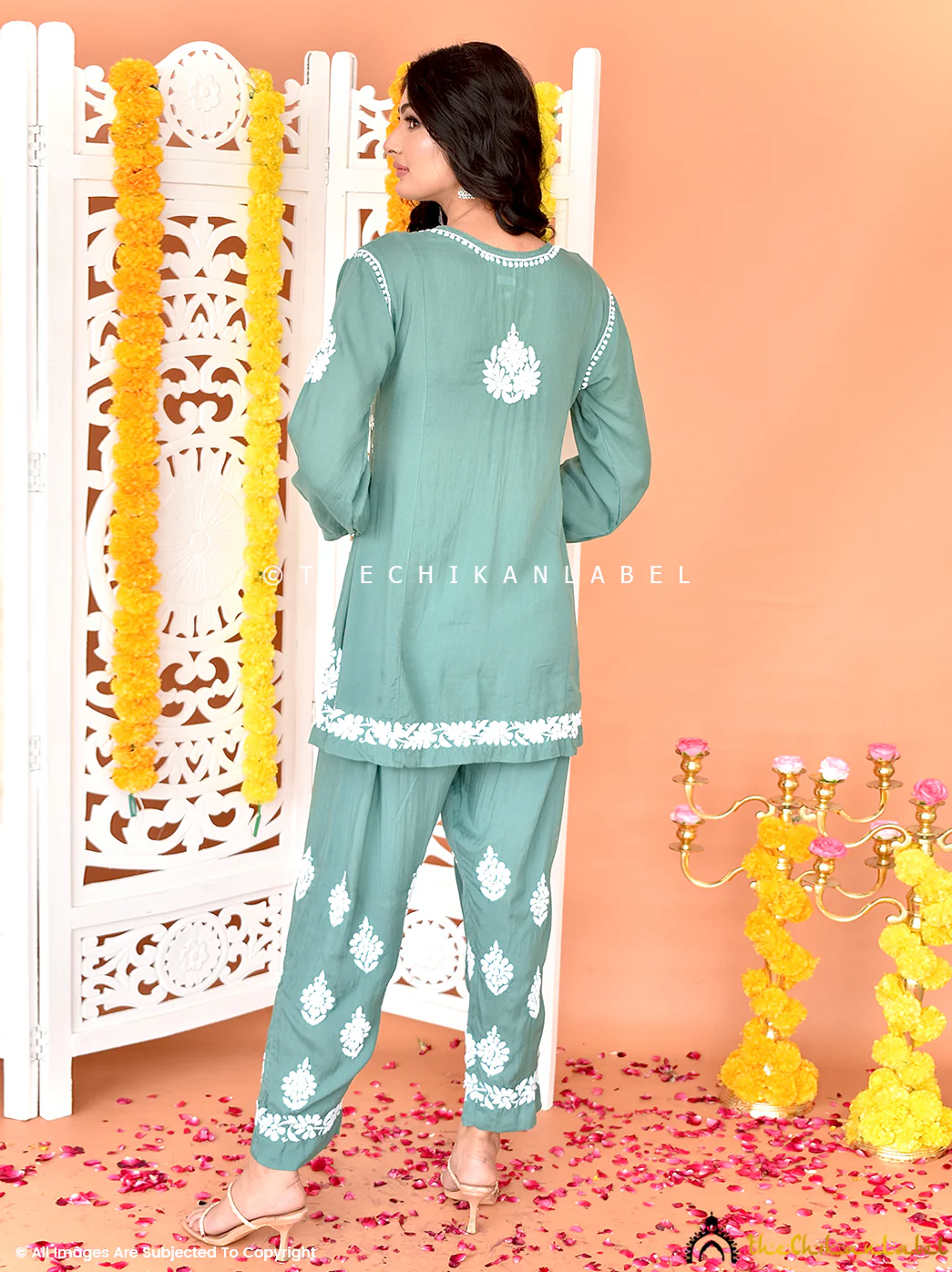 Rosa Modal Chikankari Short Kurta Set-Green - Image 5