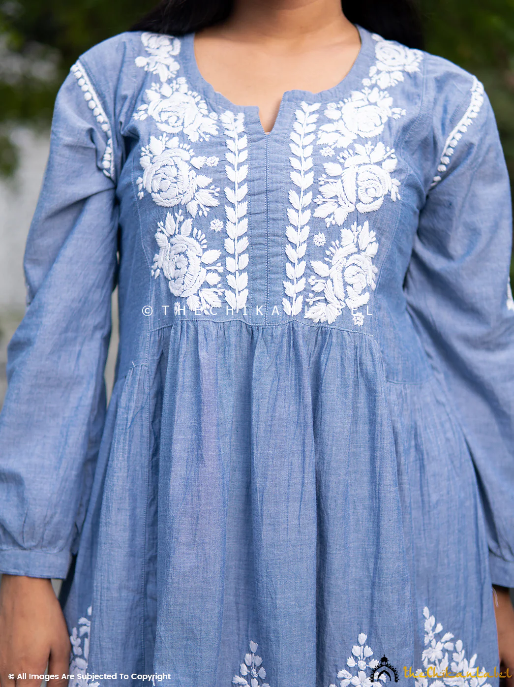 Laiba Denim Chikankari Short Kurta Set-Grey - Image 5