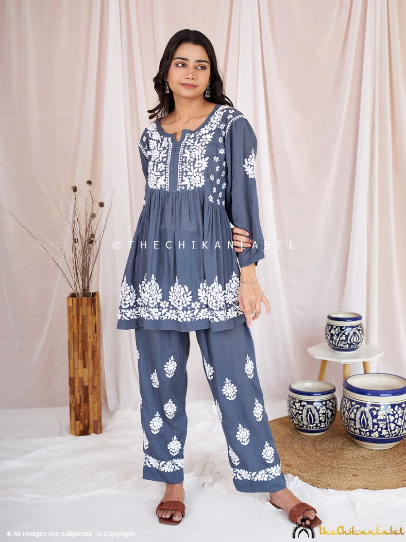 Rosa Modal Chikankari Short Kurta Set-Grey - Image 4