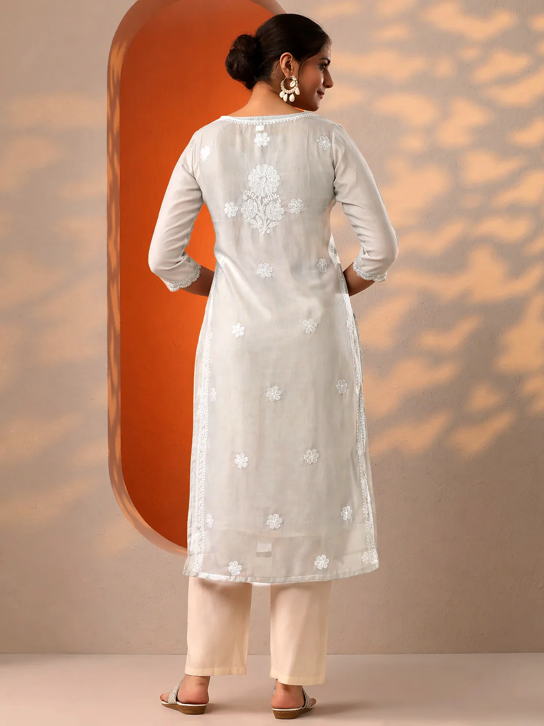 Grey Vira Cotton Chikankari Straight Kurti with inner - Image 3