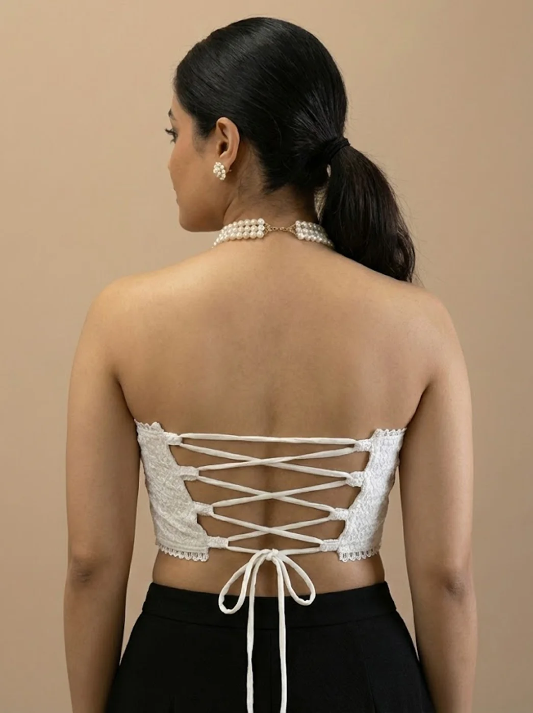 Hacoba Cotton Chikankari Off-Shoulder Corset Top - White - Image 2