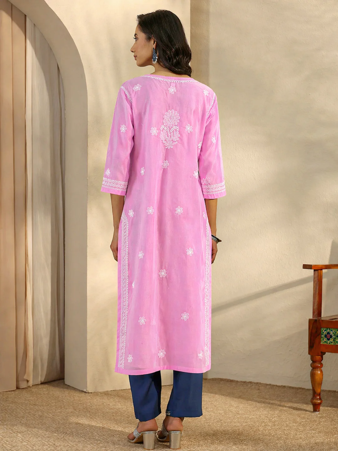 Lilac Vira Cotton Chikankari Straight Kurti with inner - Image 3