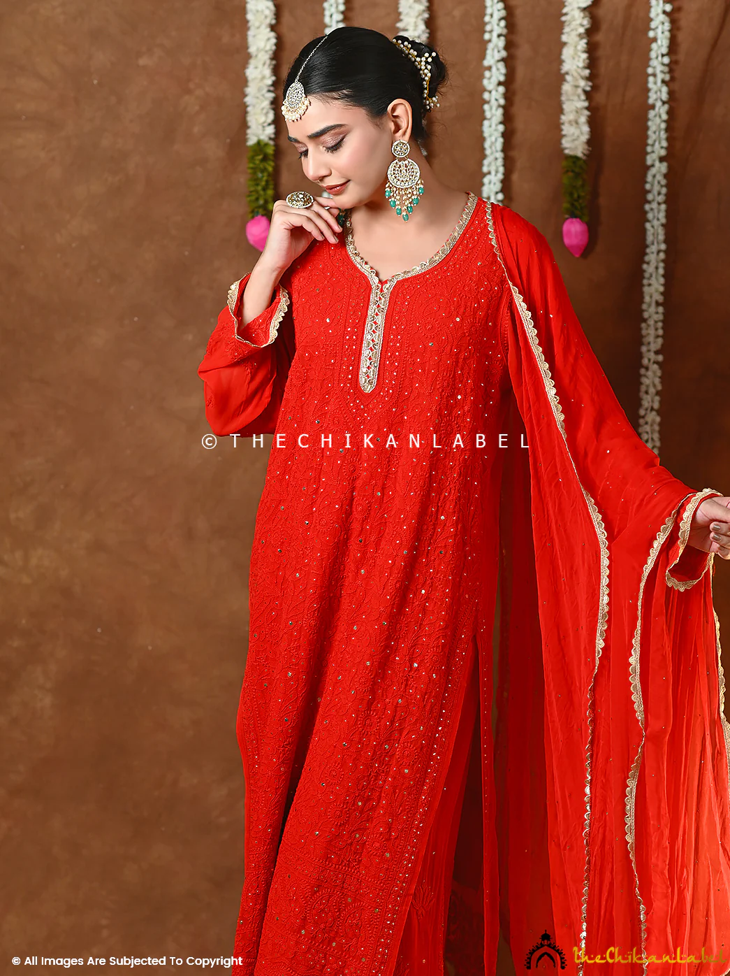 Mehr-e-Chaand Viscose Chikankari Kurta Set - Red - Image 5