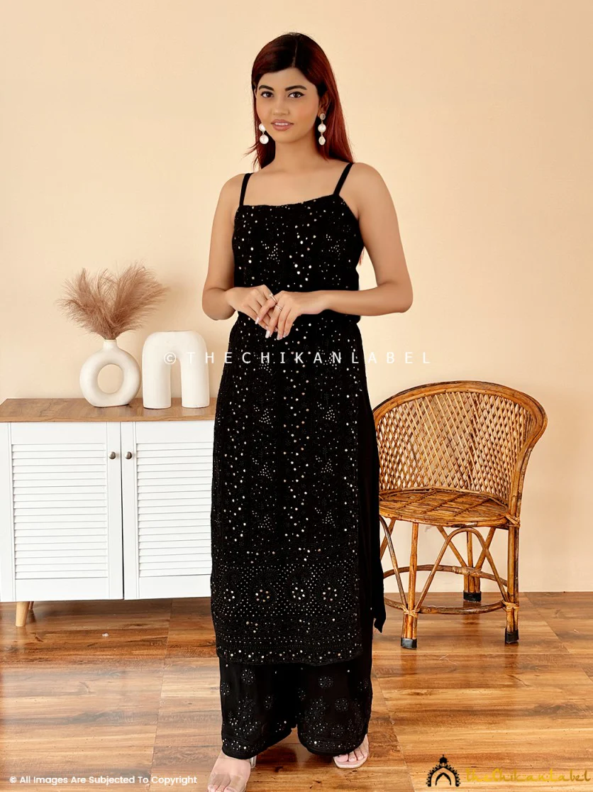 Nushrat Bharucha Sukoon Viscose Chikankari Strappy Kurta - Black - Image 4