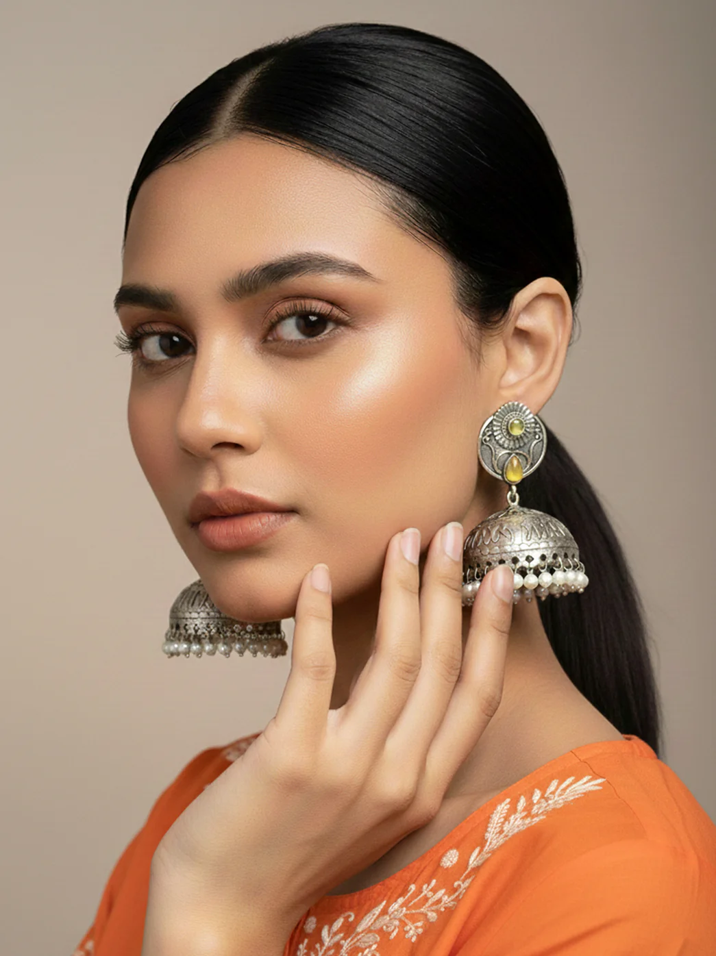Oxidized Handcrafted Yellow Kundan Jhumka Earring with Pearl - Image 3