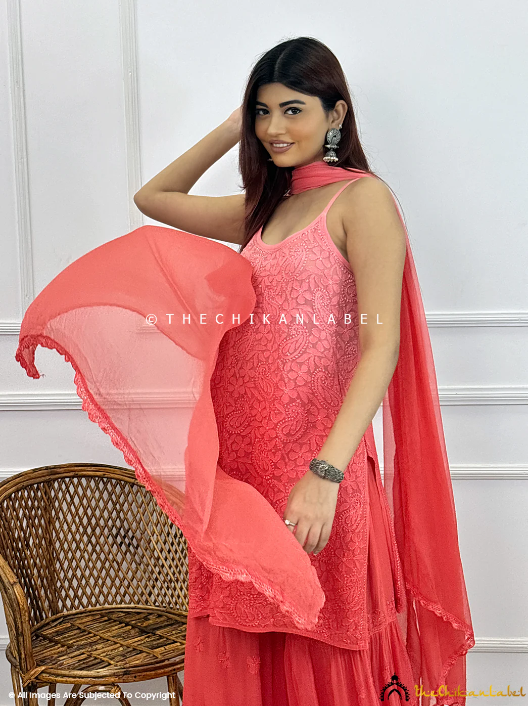 Ombre Jia Viscose Chikankari Strappy Kurta Set - Peach - Image 5