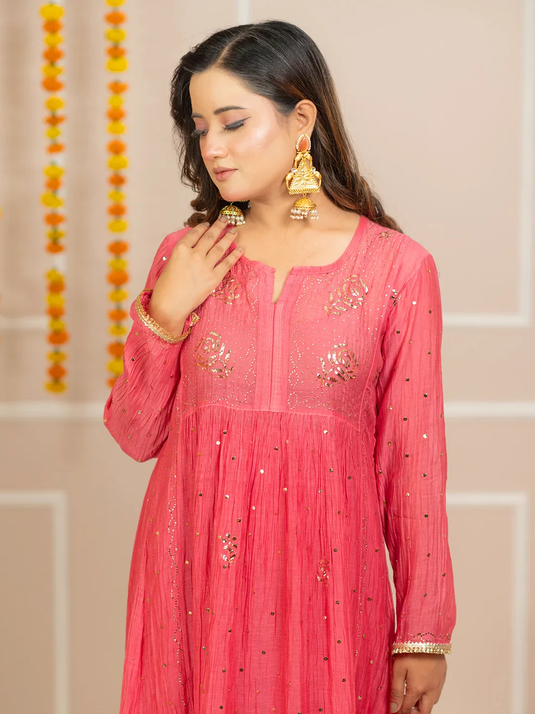 Rang-E-Tyohaar Mul Chanderi Chikankari Kurta Set - Peach - Image 2