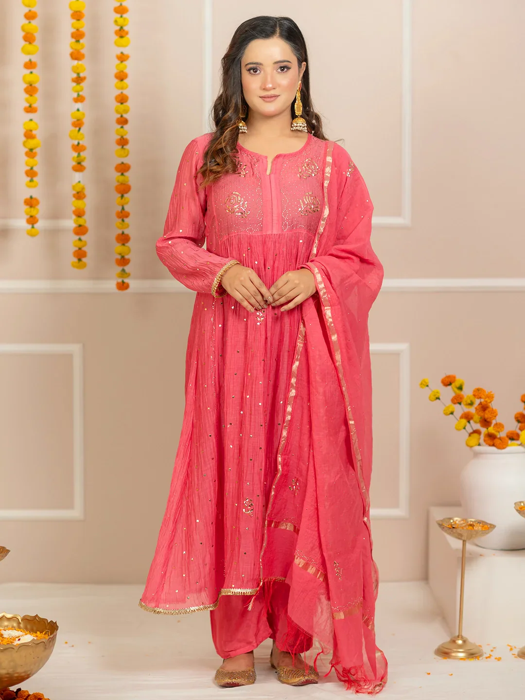 Rang-E-Tyohaar Mul Chanderi Chikankari Kurta Set - Peach - Image 3