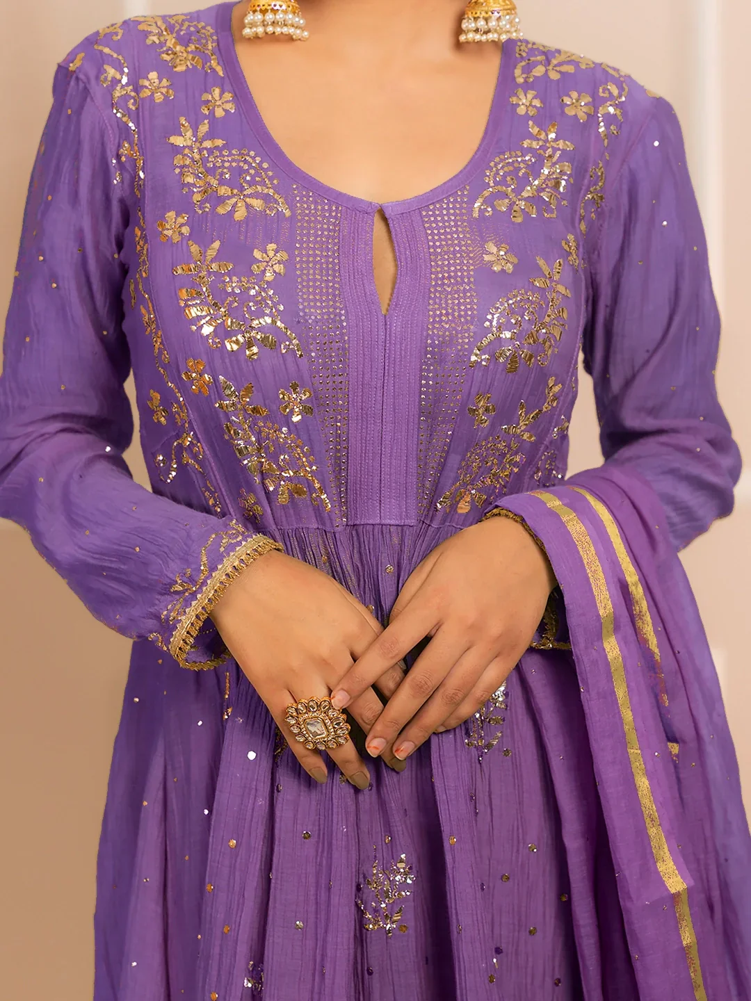 Rang-E-Tyohaar Mul Chanderi Chikankari Kurta Set - Purple - Image 2
