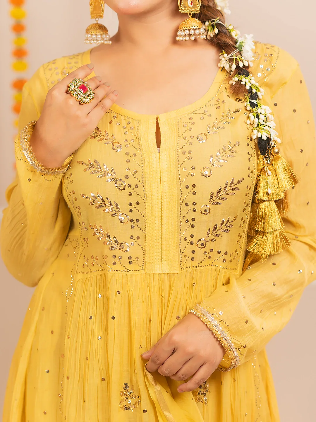 Rang-E-Tyohaar Mul Chanderi Chikankari Kurta Set - Yellow - Image 7