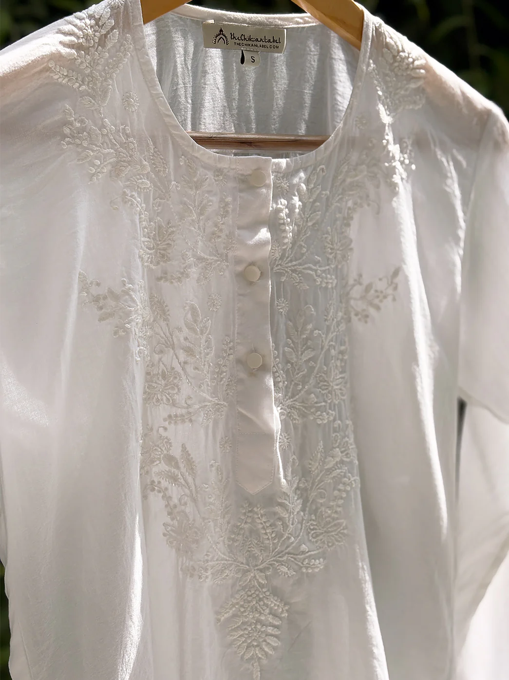 Rutvi Mulmul Cotton Chikankari Top - White - Image 5