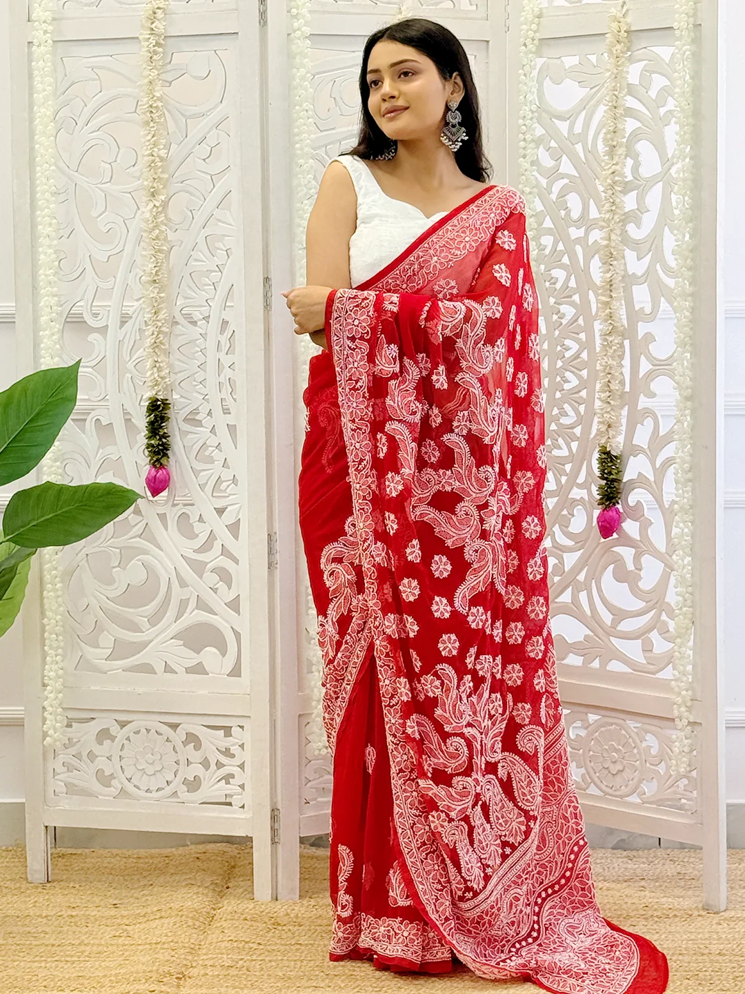 Saisha Georgette Authentic Chikankari Saree - Red - Image 4