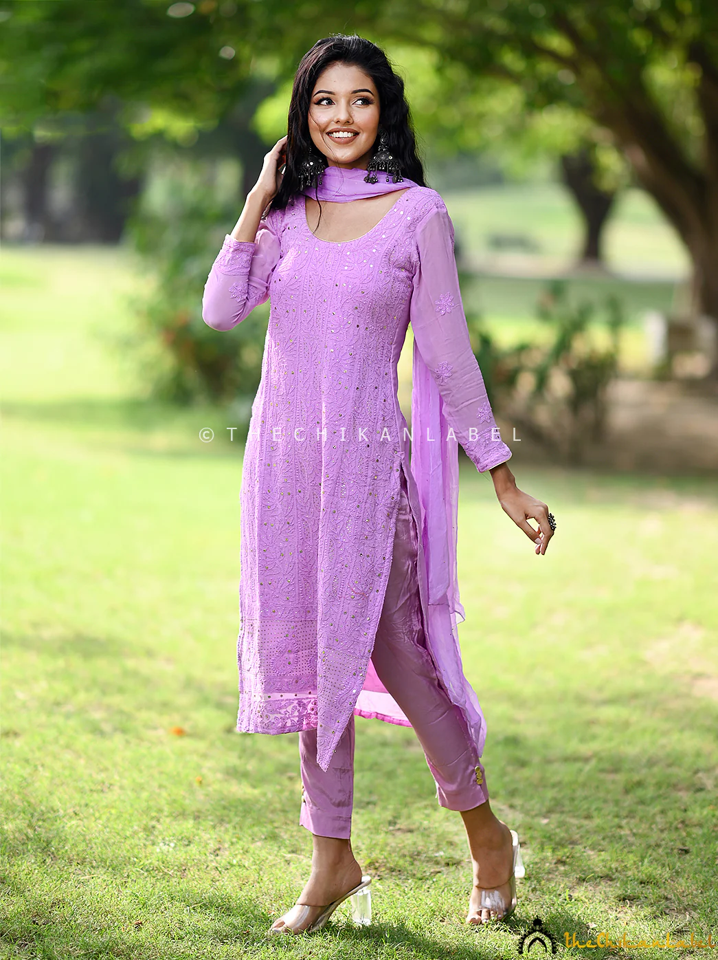 Shweta Tiwari in Mohini Viscose Chikankari Straight Kurta Set - Image 6