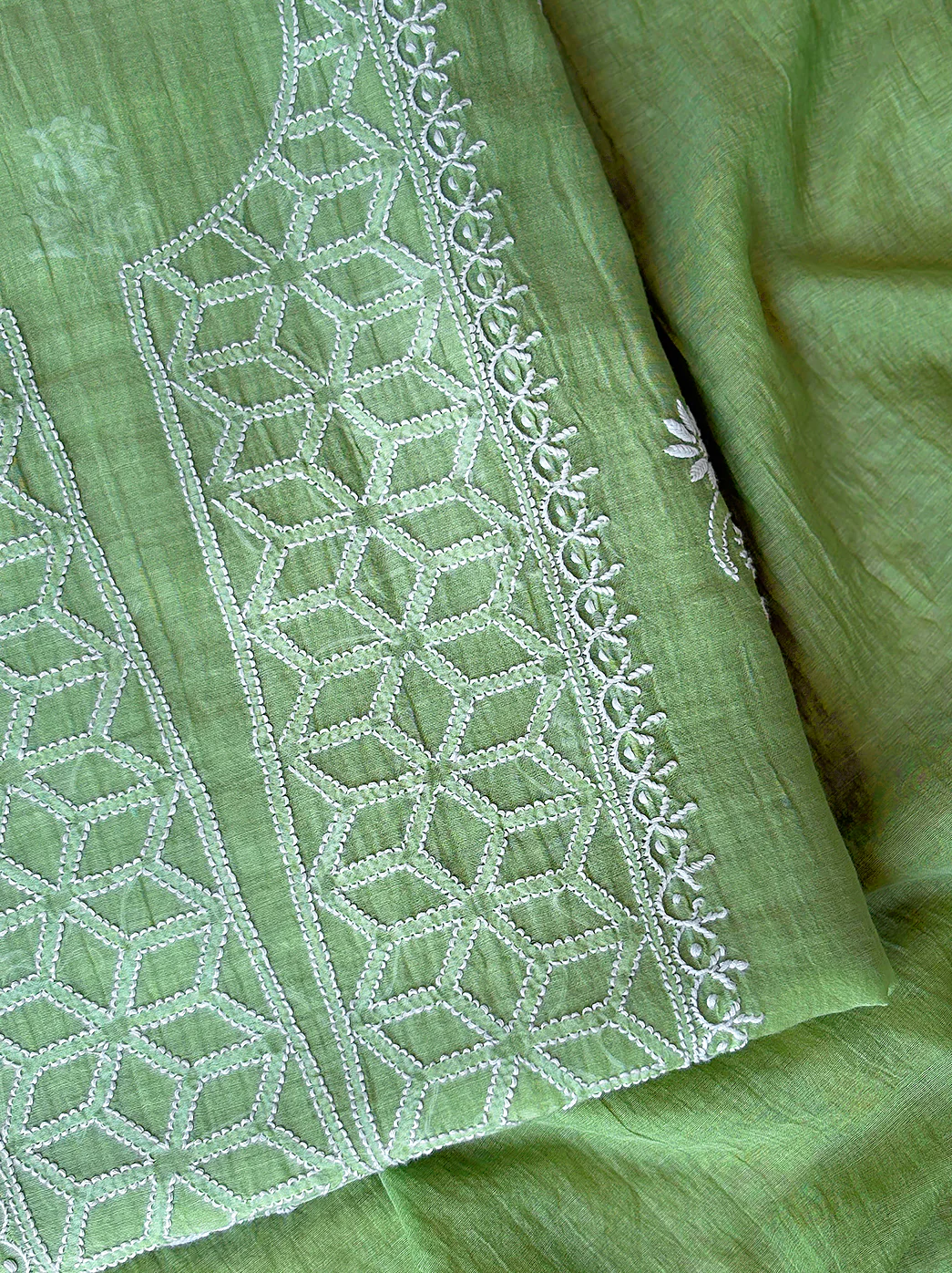 Sofiyana Mul Chanderi Un-stitched Chikankari Kurti Piece with Dupatta - Green - Image 2
