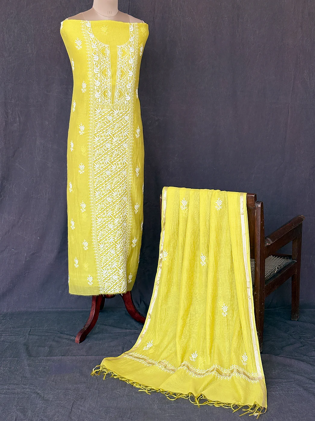 Sofiyana Mul Chanderi Un-stitched Chikankari Kurti Piece with Dupatta - Lime Yellow - Image 3