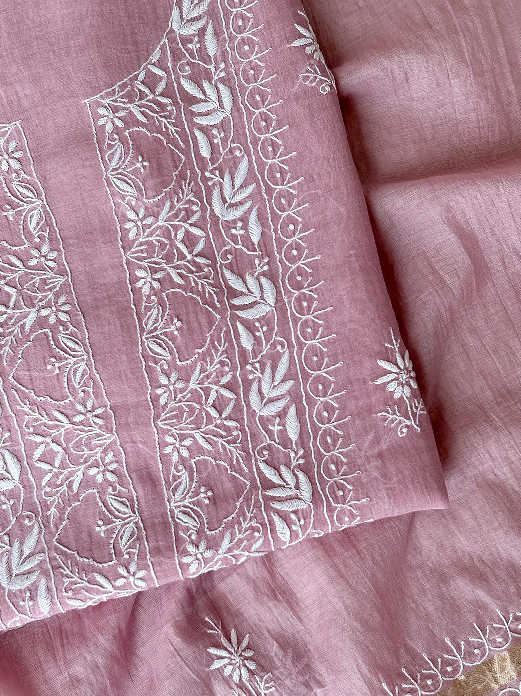 Sofiyana Mul Chanderi Un-stitched Chikankari Kurti Piece with Dupatta - Onion Pink - Image 2