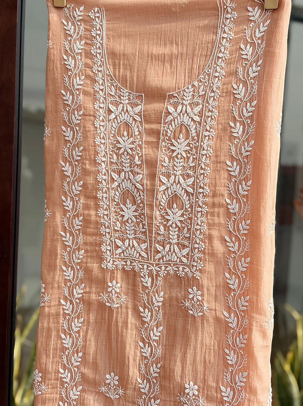 Sofiyana Mul Chanderi Un-stitched Chikankari Kurti Piece with Dupatta - Peach - Image 4