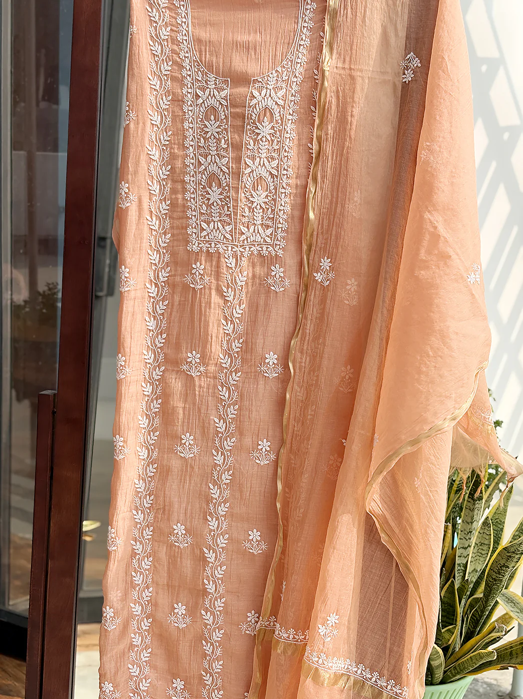 Sofiyana Mul Chanderi Un-stitched Chikankari Kurti Piece with Dupatta - Peach - Image 5
