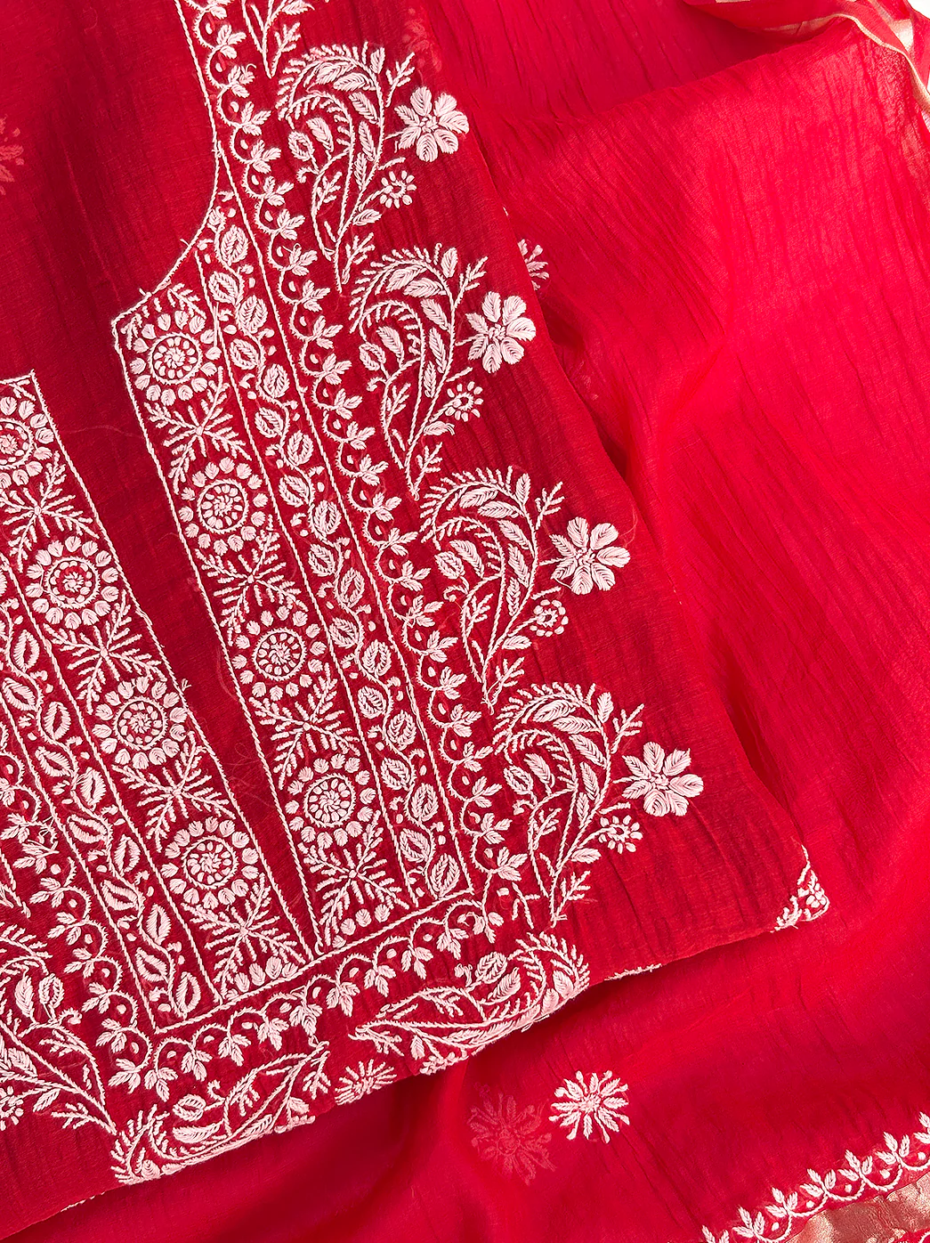 Sofiyana Mul Chanderi Un-stitched Chikankari Kurti Piece with Dupatta - Red - Image 5