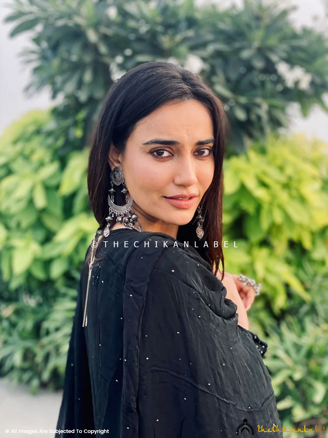 Surbhi Jyoti Tara Viscose Chikankari Kurta Set with Dupatta - Black - Image 7