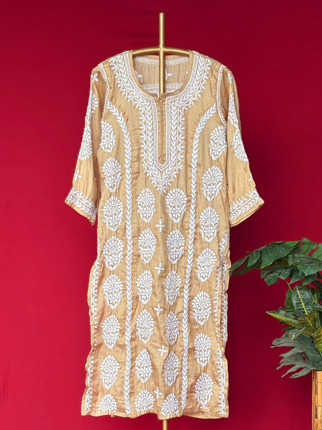 Wareeha Italian Silk Chikankari Kurta - Beige - Image 2