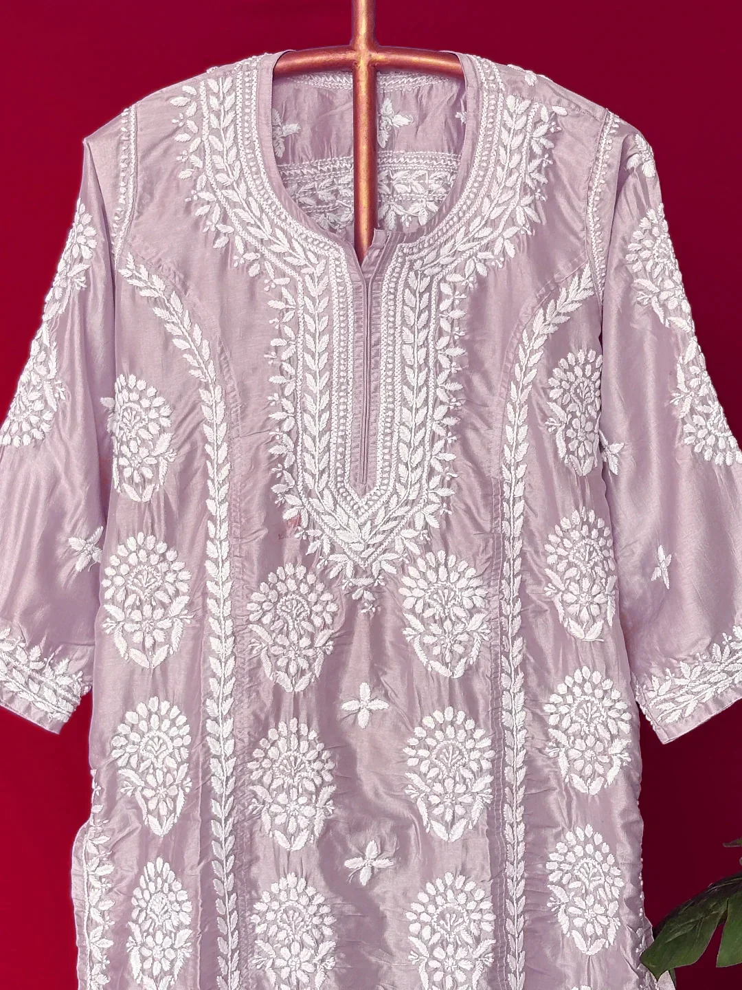 Wareeha Italian Silk Chikankari Kurta - Mauve - Image 2