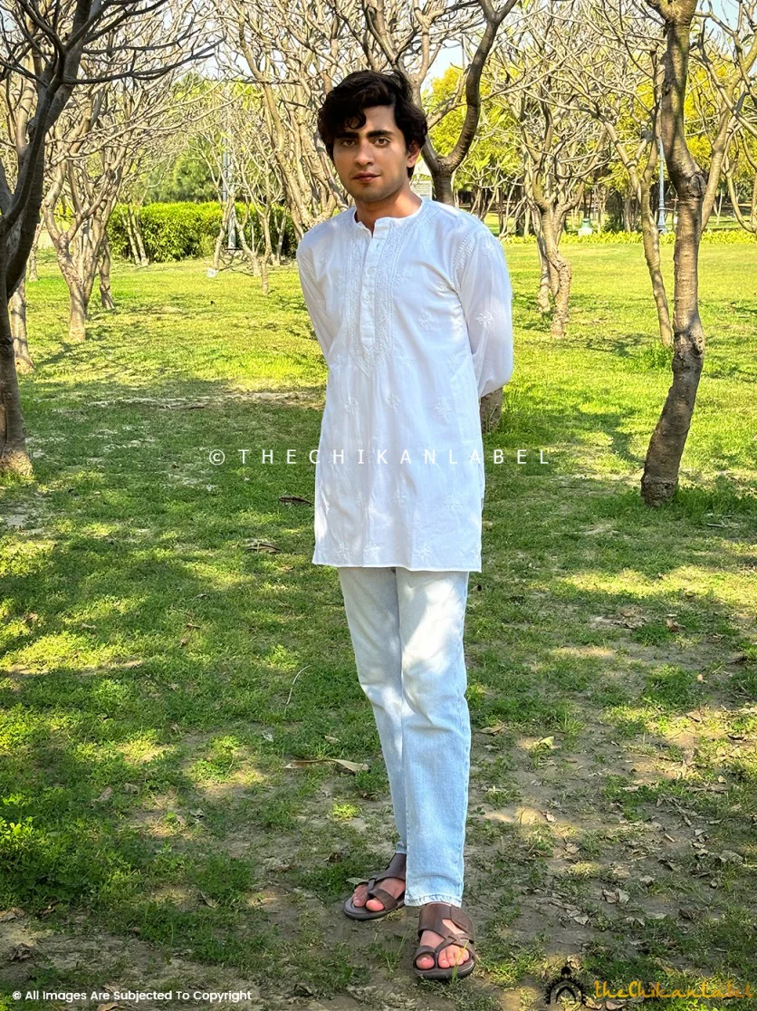 White Cotton Chikankari Men's Kurta - Image 3