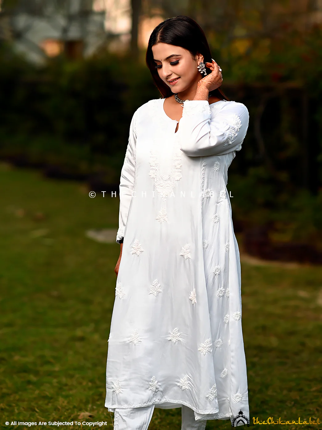White Isha Modal Satin Chikankari A-Line Kurti - Image 4
