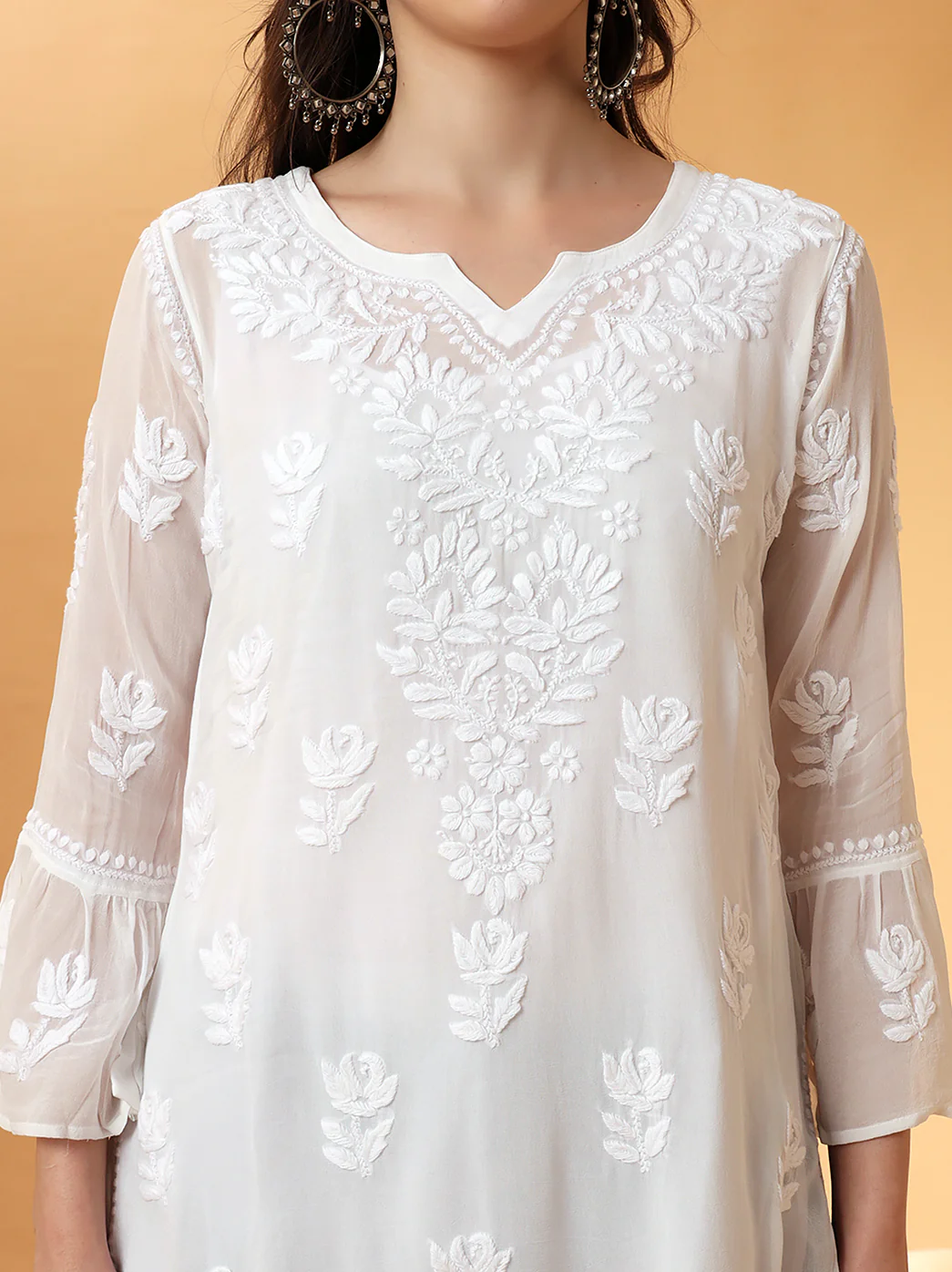 White Mushq Viscose Chikankari Short Kurta - Image 2