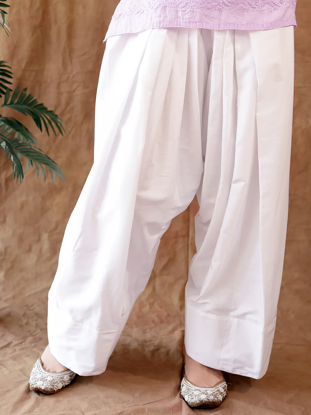 Women Solid Loose Fit Cotton Farshi Salwar - White - Image 4